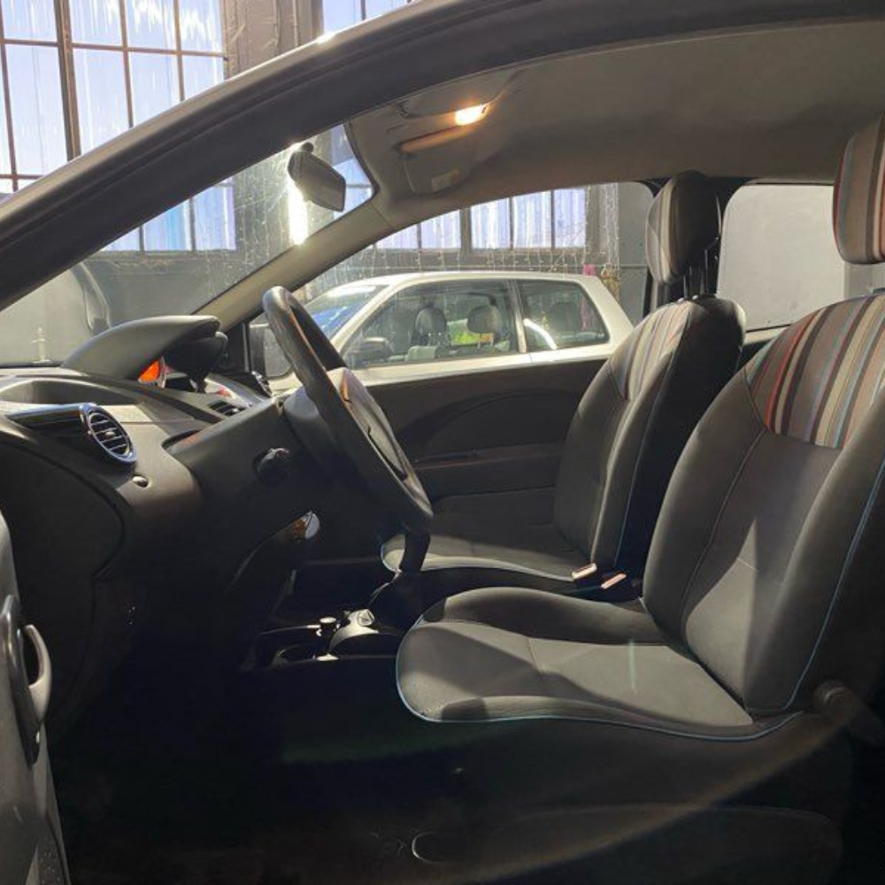 Renault Twingo 1.5 DCI – 75 ch – Première main – 143 899 km – Historique complet – Distribution à jour – Bluetooth – Garantie