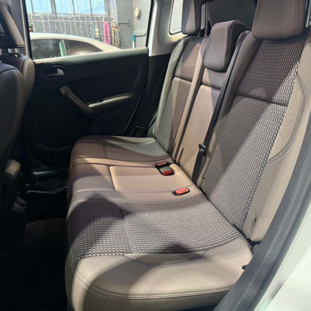 Peugeot 2008 1.6 HDI Allure – 115 ch – 86 023 km – Deuxième main – Carnet d’entretien complet – GPS – Régulateur – Garantie – Reprise possible