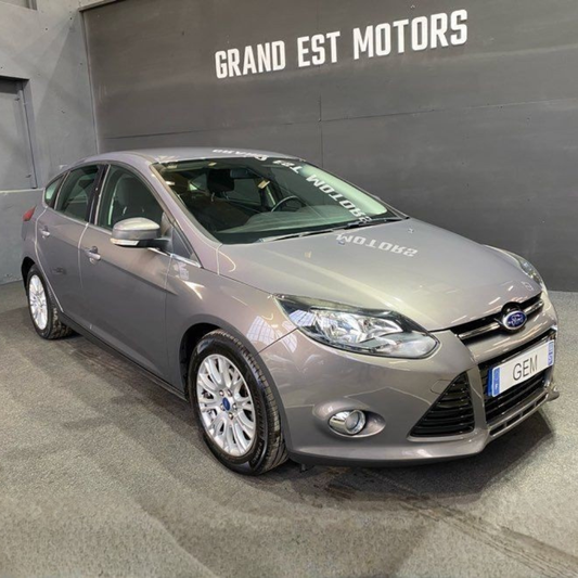 Ford Focus 1.6 TDCI Titanium – 115 ch – Carnet d’entretien complet – Attelage – Bluetooth – Climatisation bizone – 149 349 km – Garantie