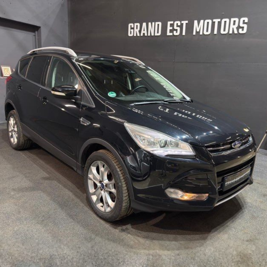 Ford Kuga 2.0 TDCI Titanium – 163 ch – Boîte automatique – 4WD – 149 000 km – GPS – Régulateur adaptatif – Sièges cuir chauffants – Attelage – Garantie