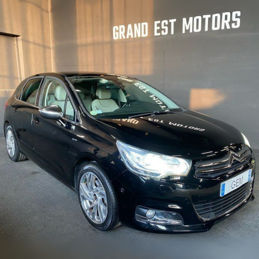 Citroën C4 1.6 HDI Exclusive – 110 ch – Toit panoramique – GPS – Sièges massants – 146 000 km
